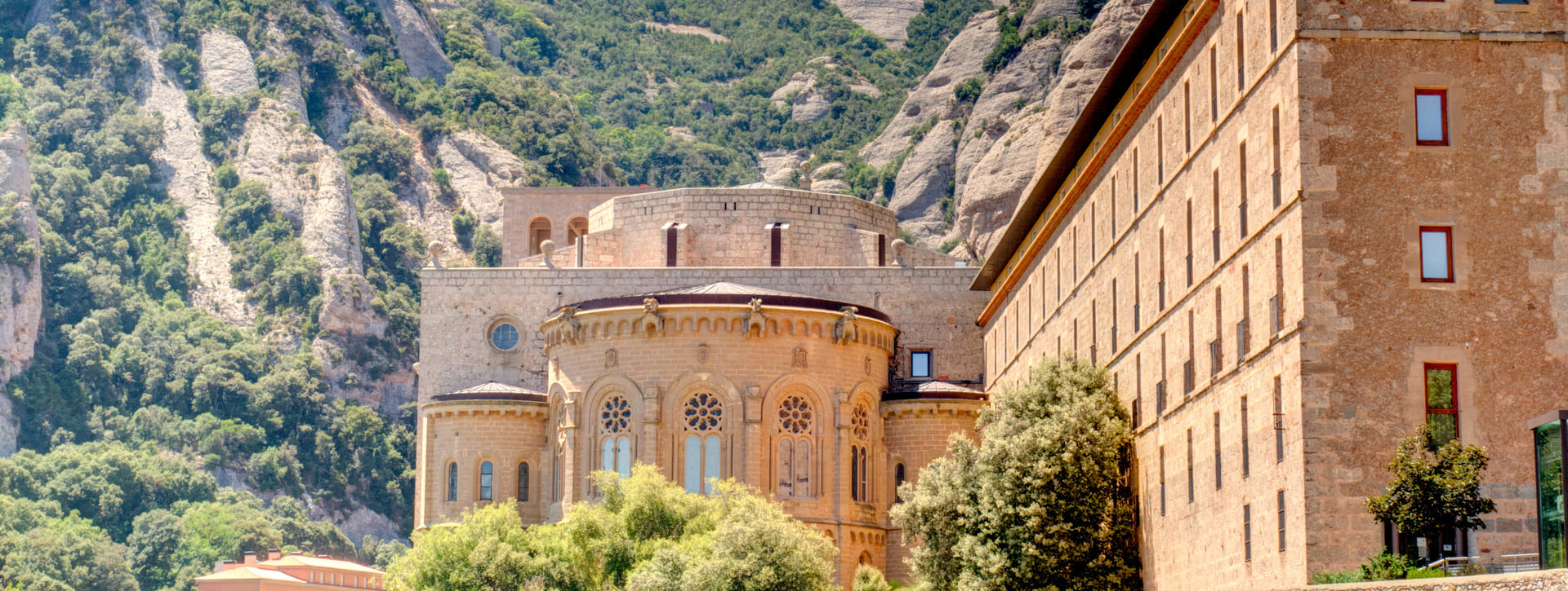 Excursión a Cardona y al Monasterio de Montserrat