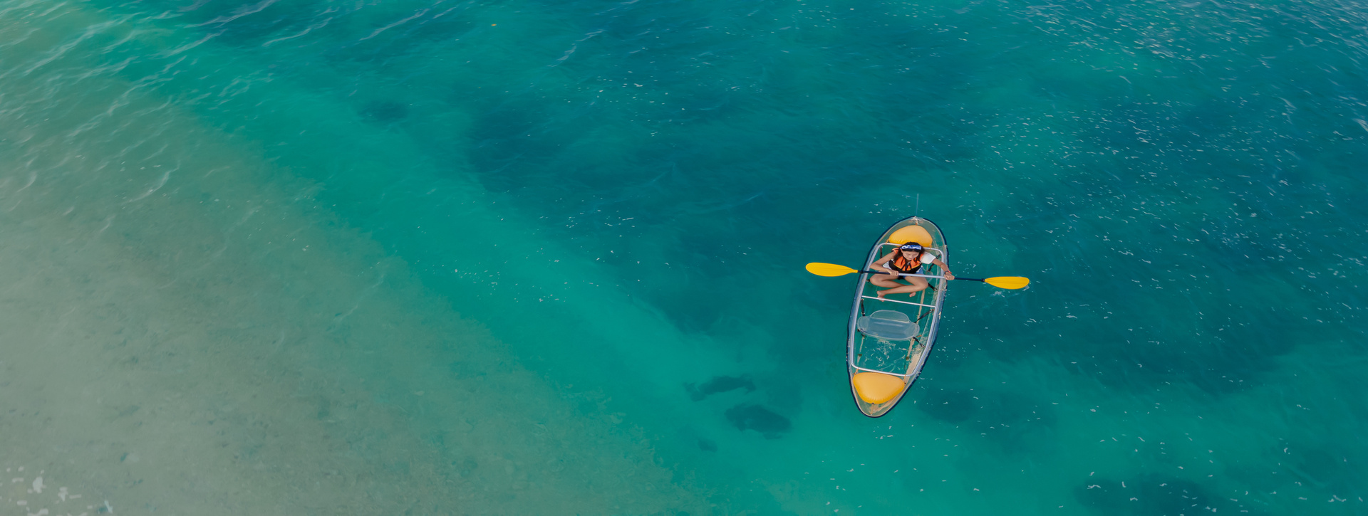 Kayak transparente por Cabo de Gata