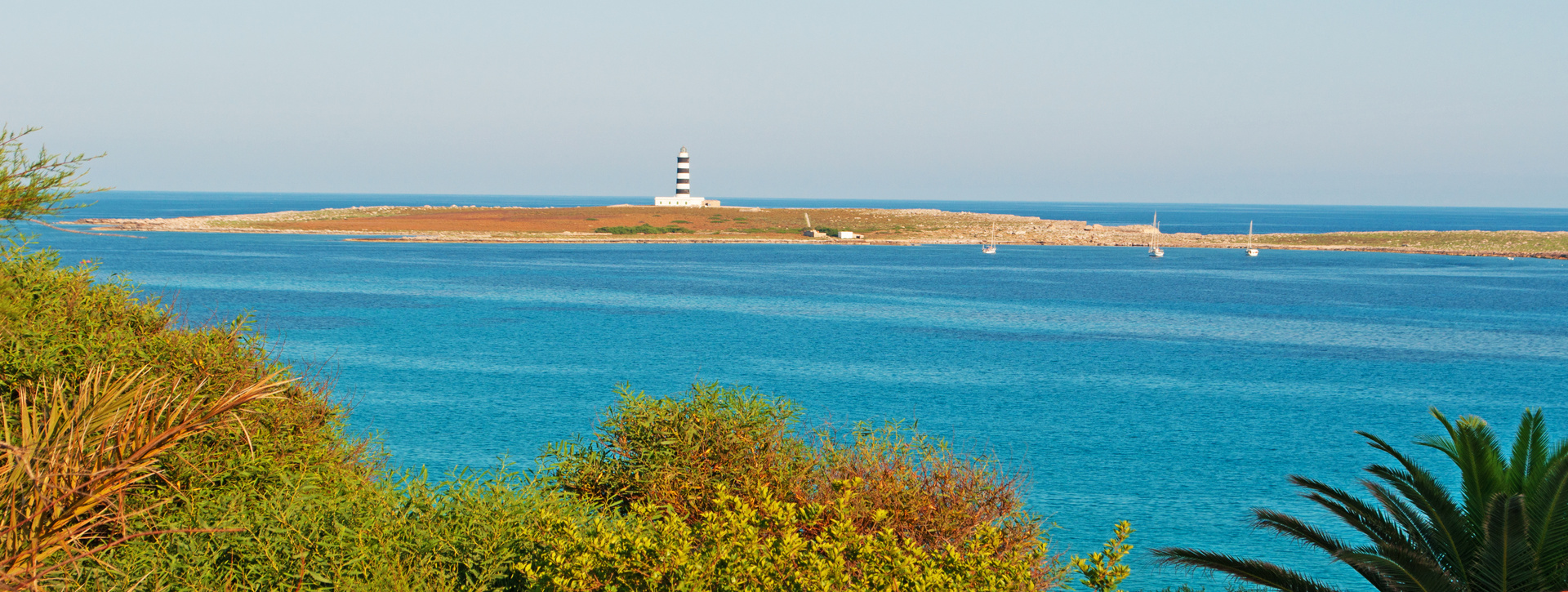 Excursión en barco por la costa suroeste de Menorca