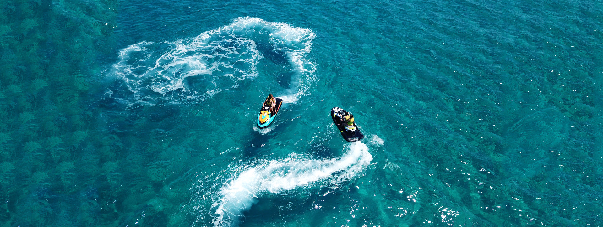 Excursión en moto de agua por la costa norte de Menorca