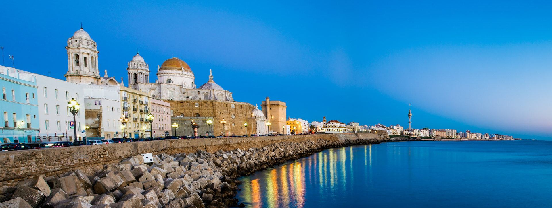 Tour nocturno por Cádiz