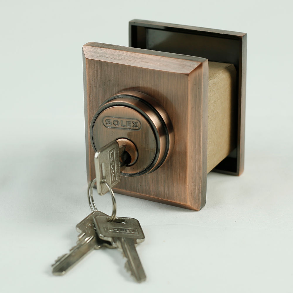 Door Bolt Look