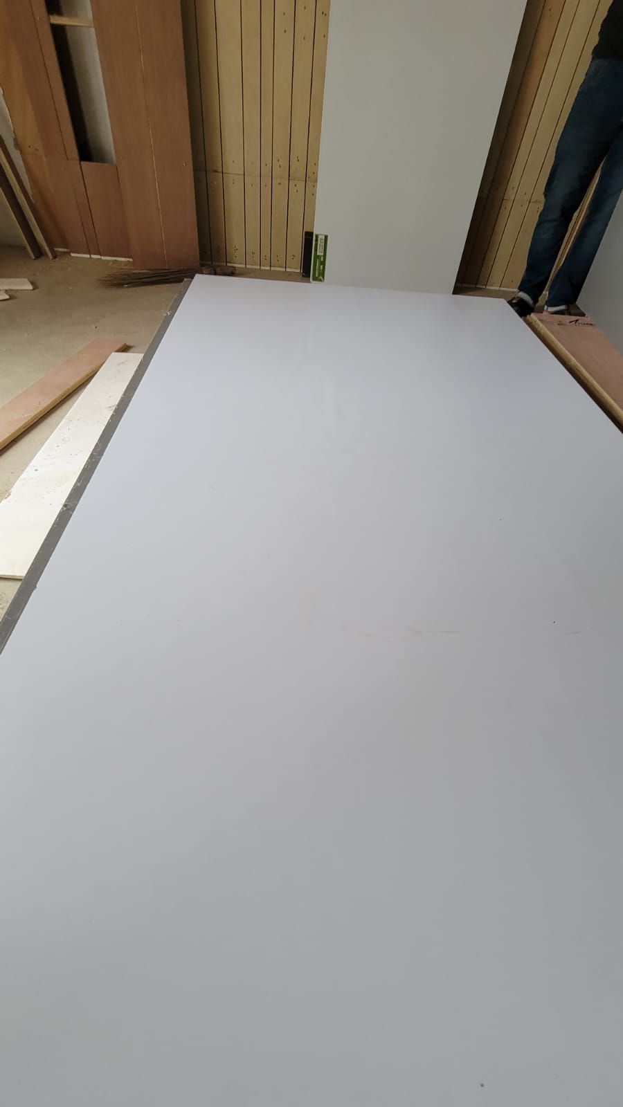 Green Laminate white