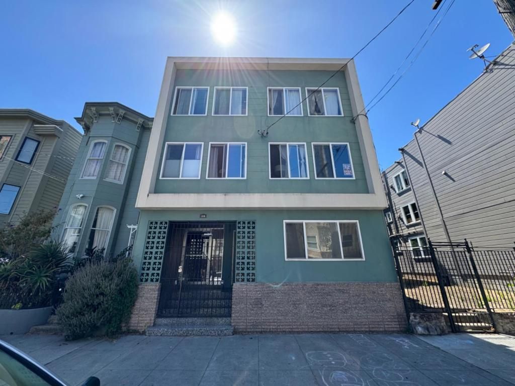 370 Bartlett Street Unit: 2