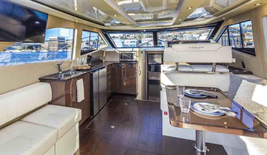 40′ 2019 Carver C40