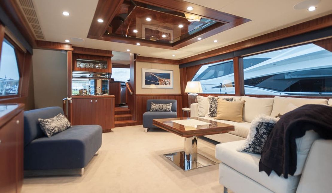 72′ Ocean Alexander Pilothouse 2014 “Cirrus”