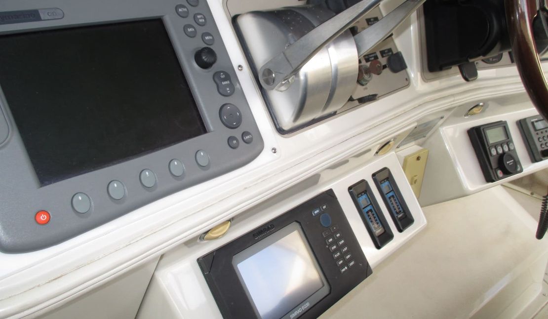 50′ 1998 Carver 500 Cockpit Motor Yacht