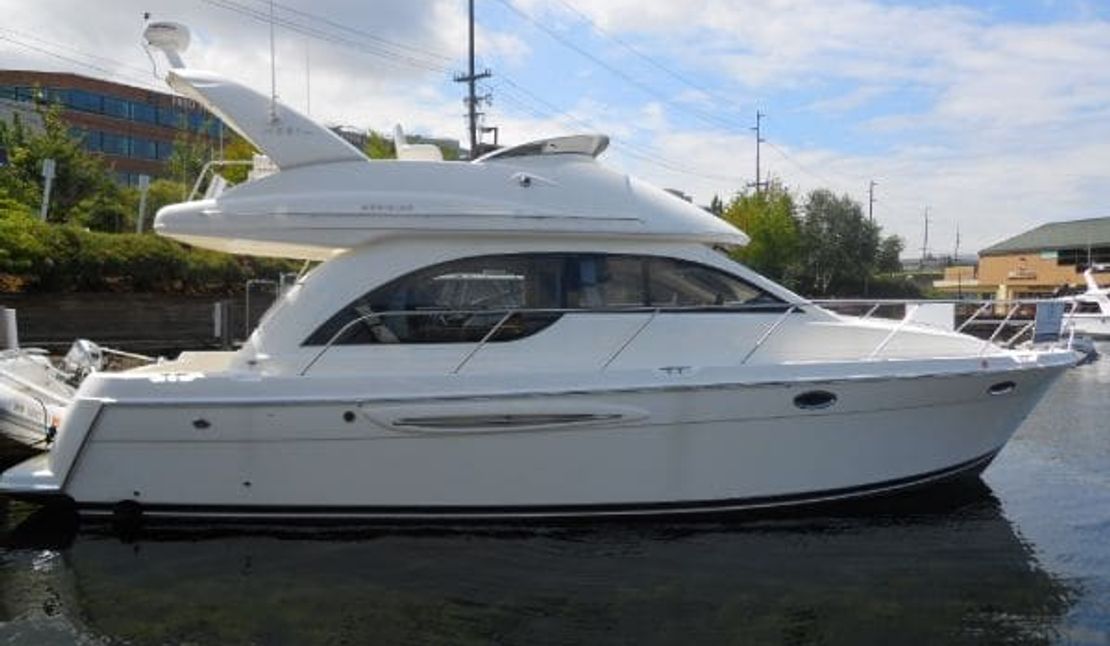 38′ Meridian Sedan ‘Truant’ 2003
