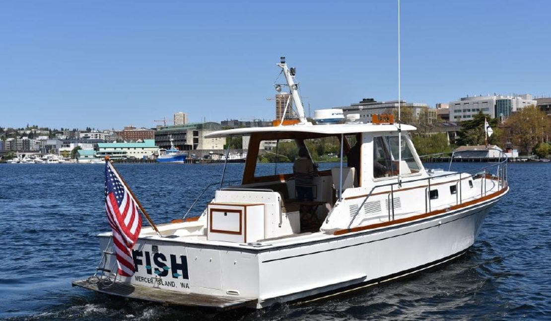 38′ Grand Banks Eastbay HX ‘Fish’