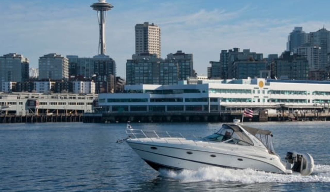 37′ Maxum SCR 2005