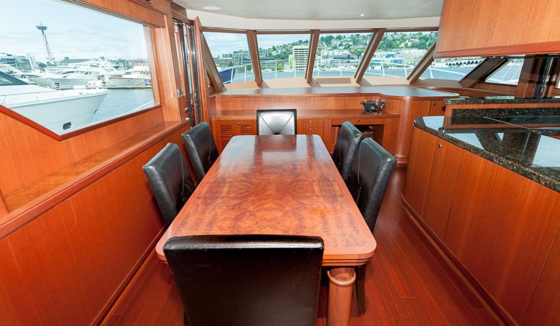 80′ 2010 Alexander  Motoryacht