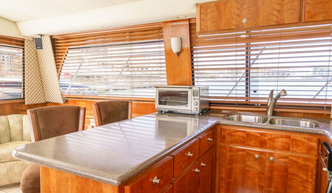 51′ 2007 Navigator 5100