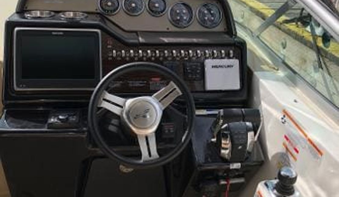 31′ 2017 Sea Ray 310 Sundancer