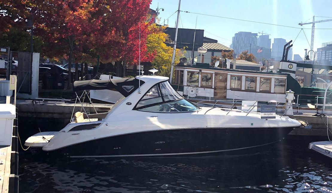 31′ 2017 Sea Ray 310 Sundancer