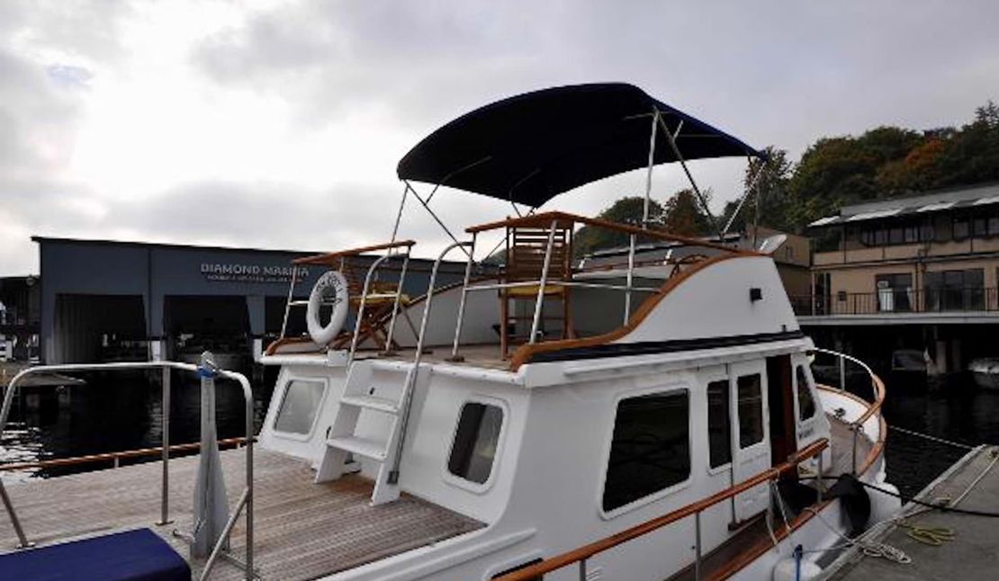 40′ 1979 Ocean Alexander Trawler ‘Acappella’