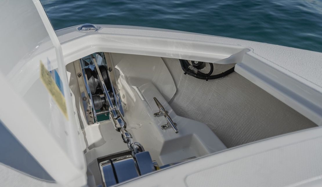 28′ 2019 Pursuit S288