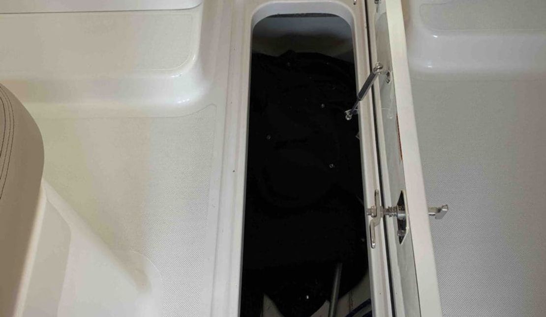 26′ 2015 Pursuit 265 DC