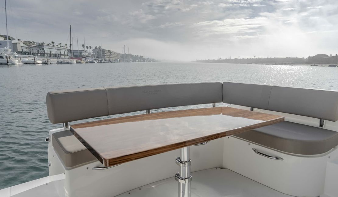 43′ 2019 Carver C43