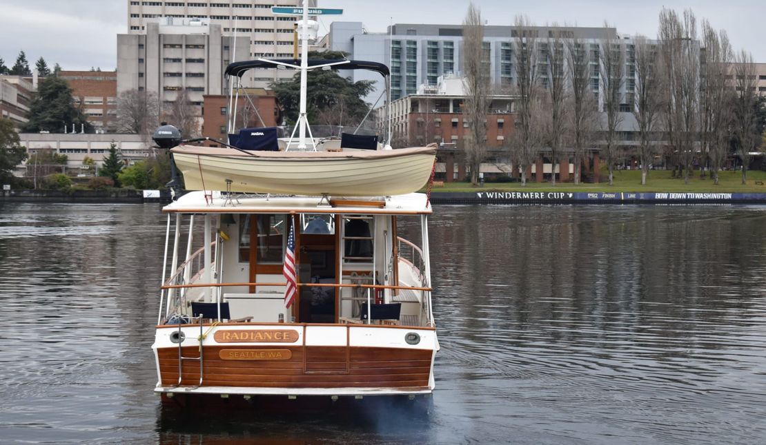 36′ 1990 Grand Banks