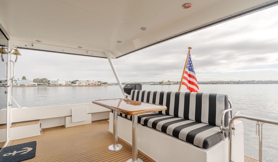 Pacific Mariner 65 Motoryacht