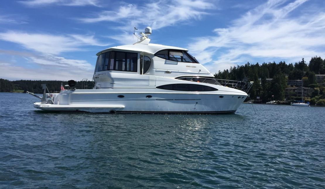 564 Cockpit Motor Yacht
