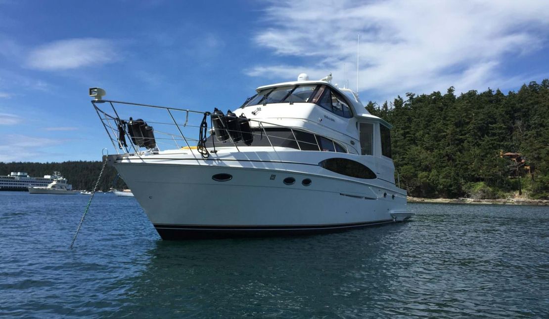 564 Cockpit Motor Yacht