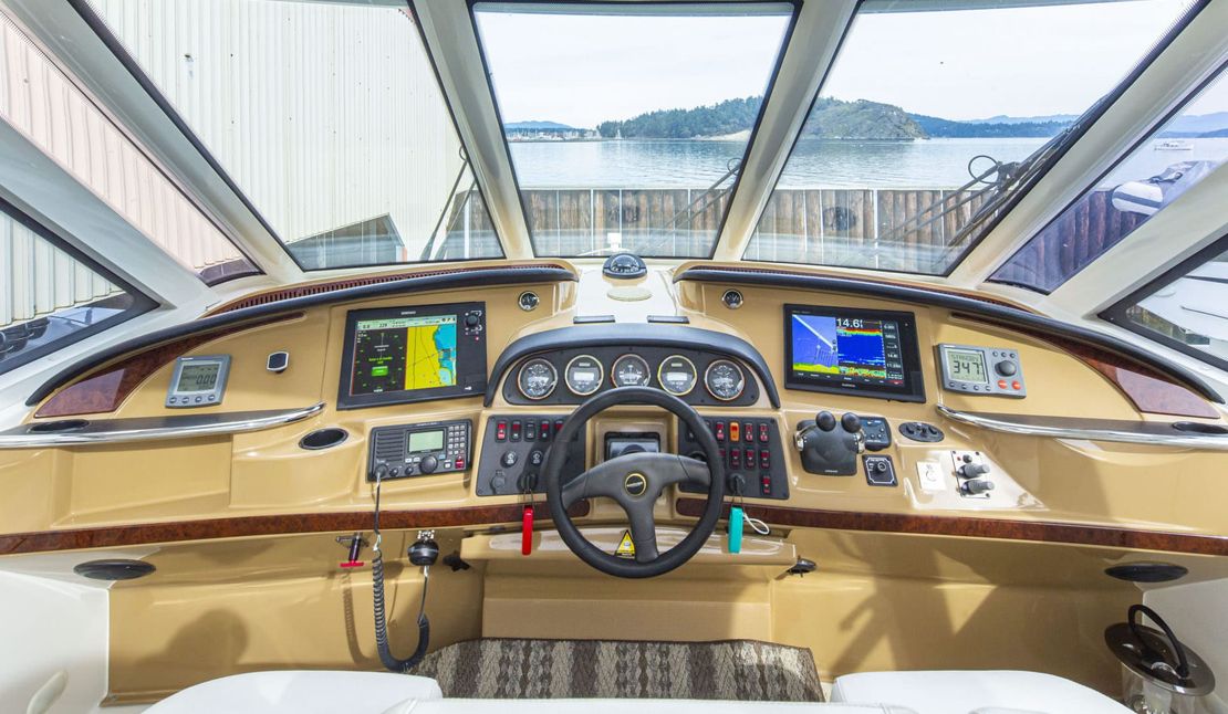 564 Cockpit Motor Yacht