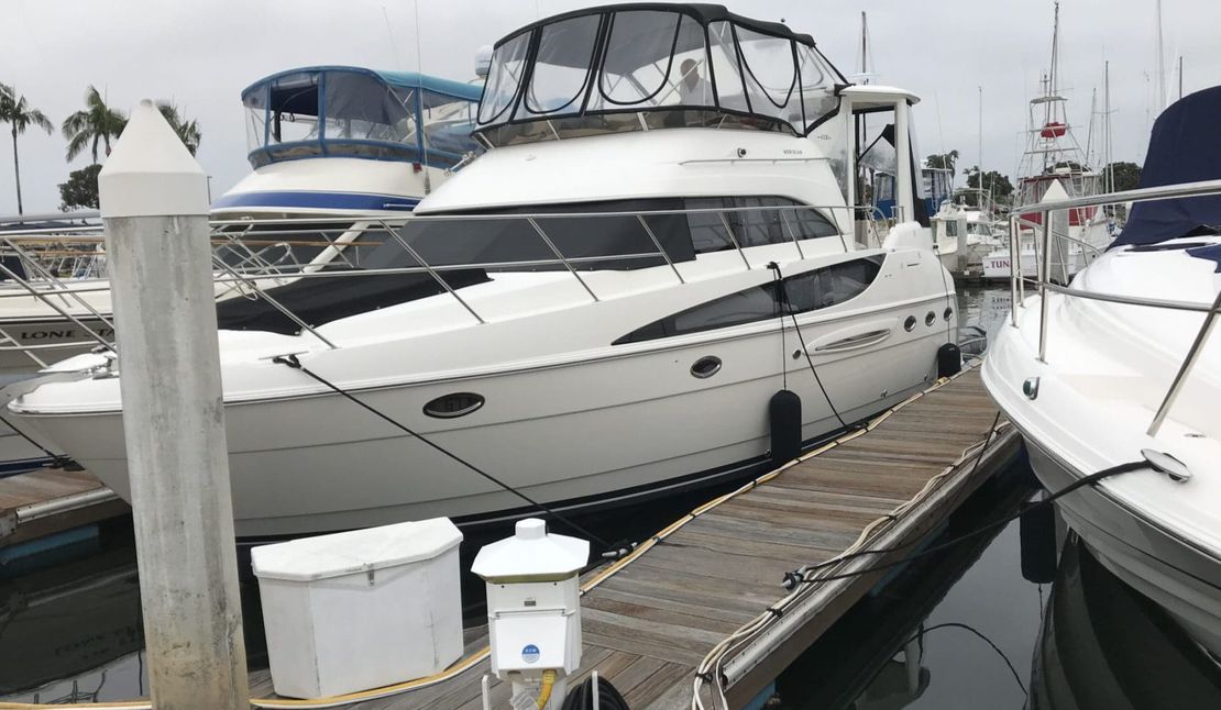 42′ 2004 Meridian 408 Motoryacht