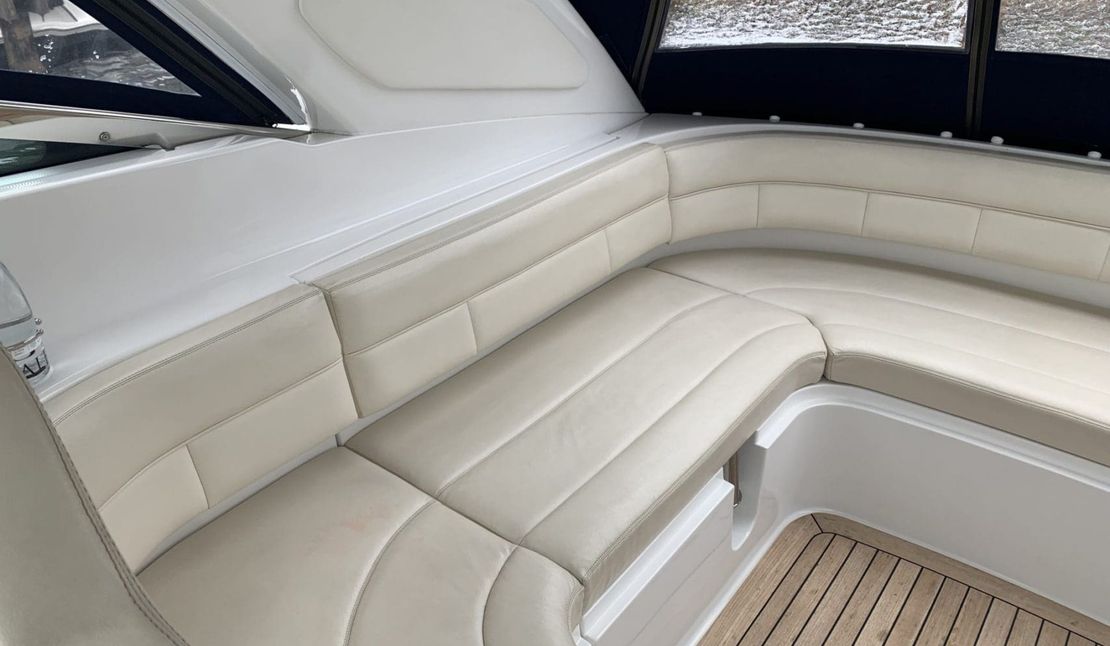 37′ 2009 Cobalt