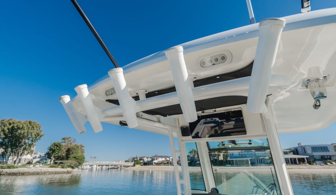 25′ 2017 Boston Whaler