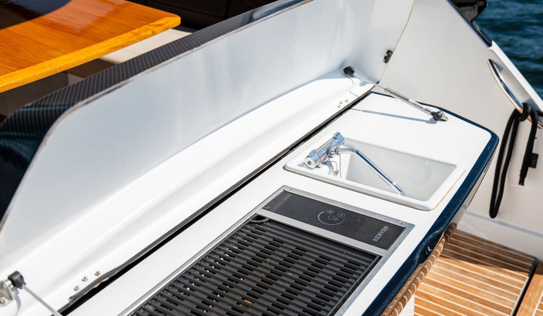 40′ 2018 Beneteau