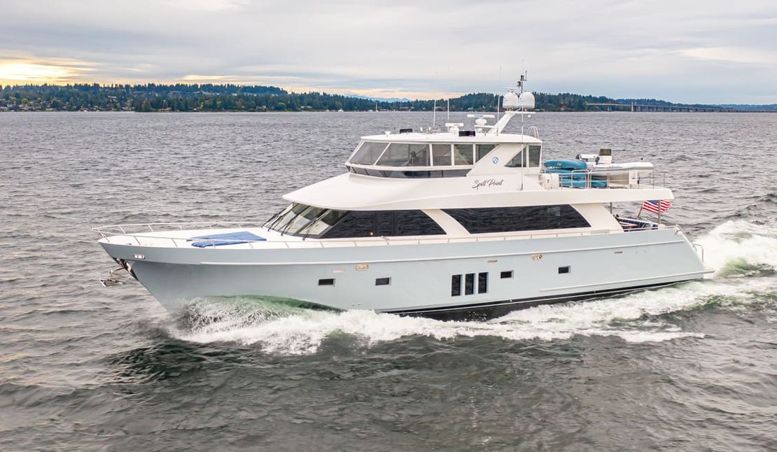 85′ 2012 Ocean Alexander