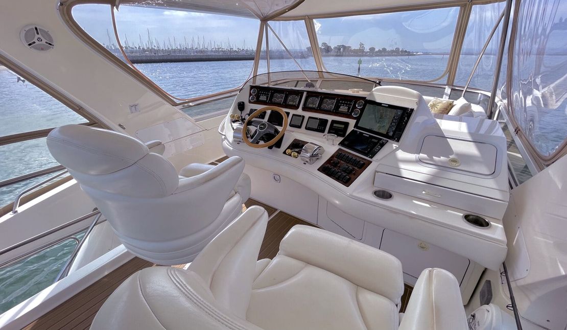 48′ 2000 Sea Ray