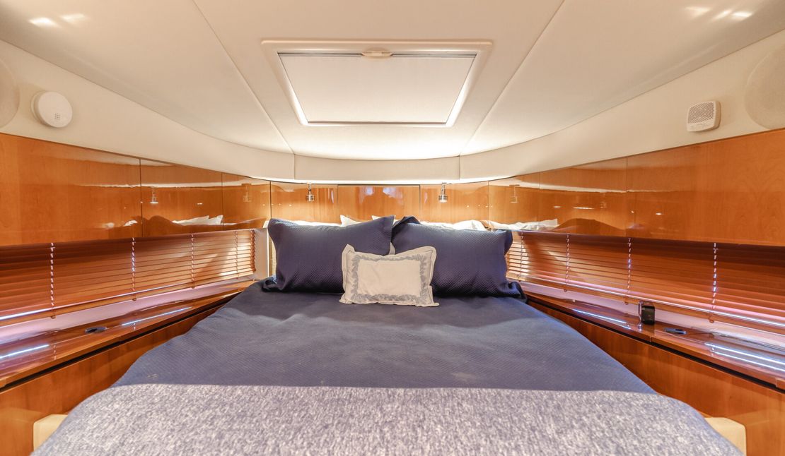 47′ 2011 Sea Ray