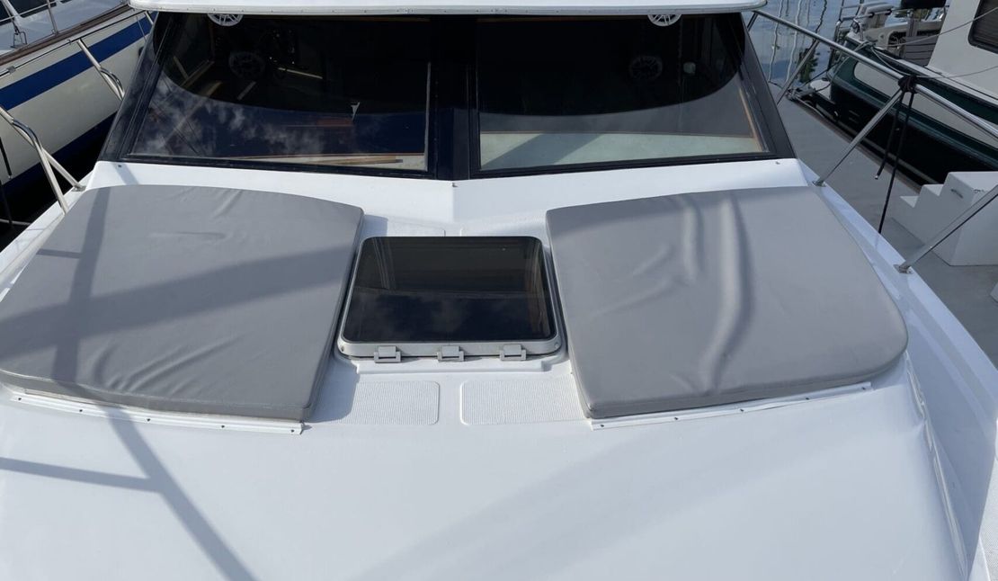 44′ 1989 Ocean Alexander
