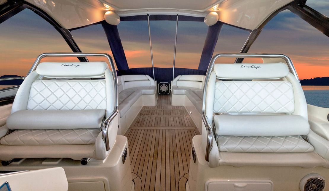 36′ 2015 Chris-Craft
