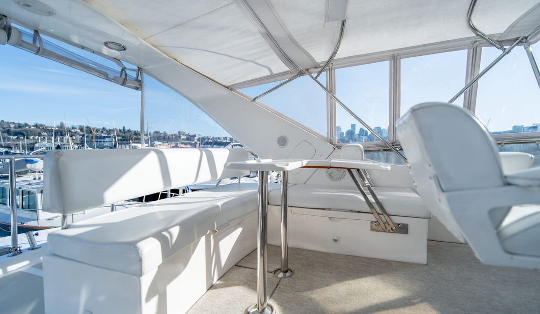 48′ 2003 Ocean Alexander