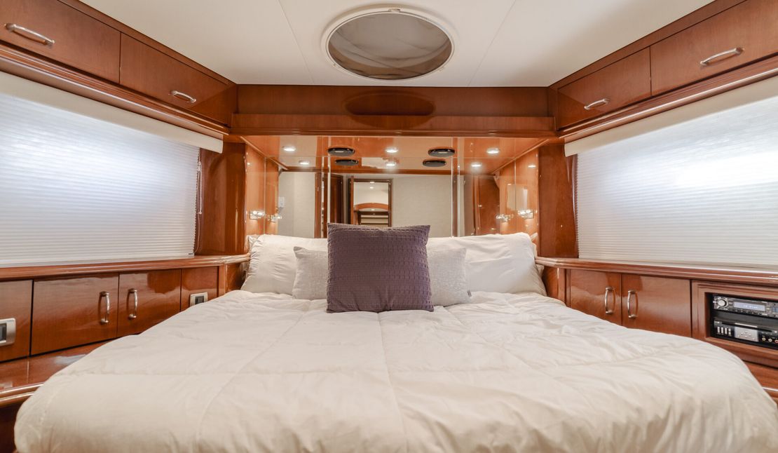 59′ 2007 Marquis