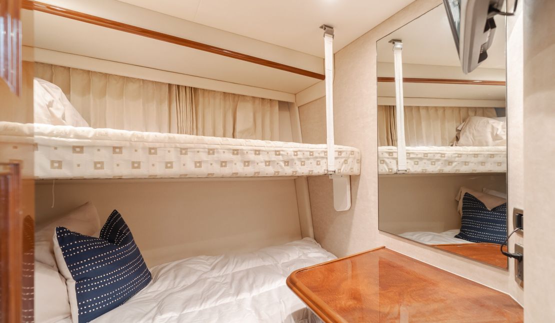 59′ 2007 Marquis