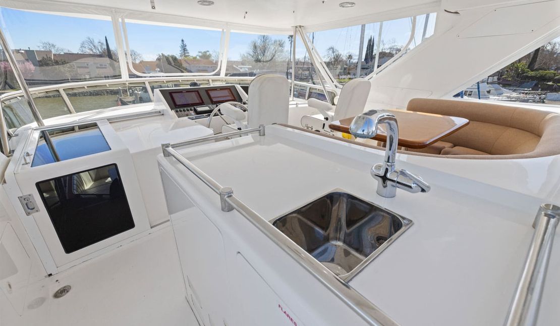 64′ 2005 Ocean Alexander