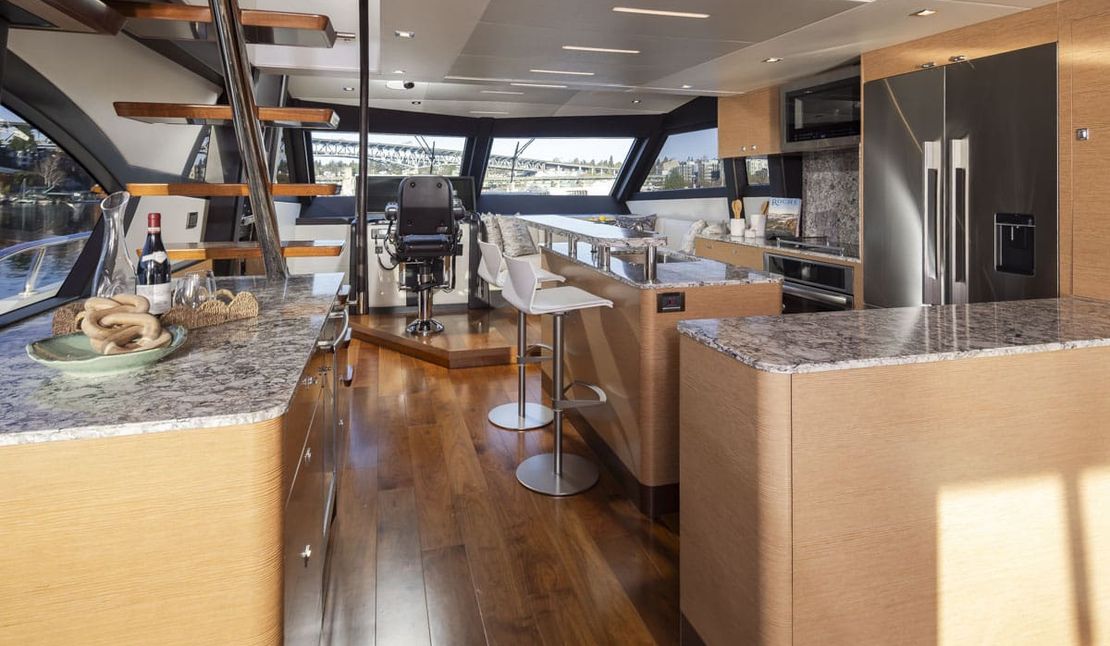 70′ 2020 Ocean Alexander