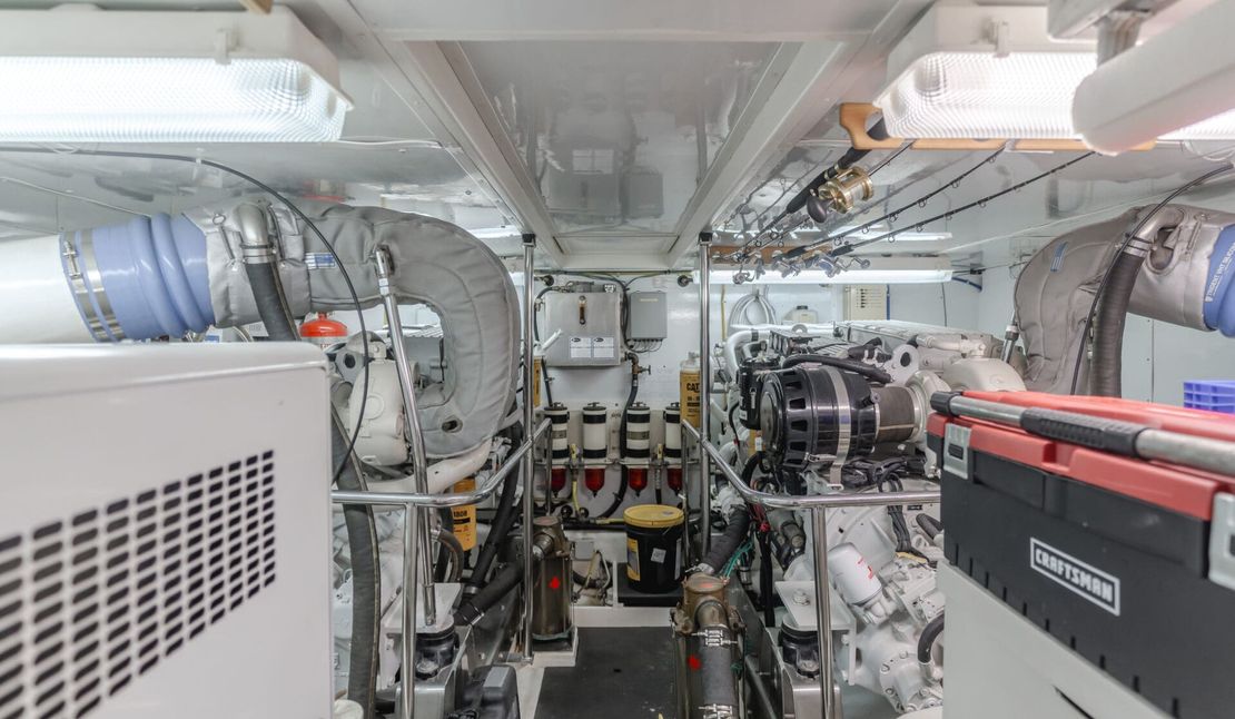 55′ 2005 Ocean Alexander