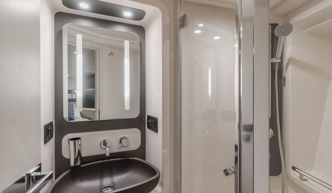 50′ 2020 Azimut