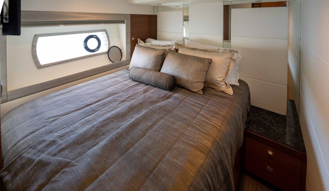 70′ 2017 Ocean Alexander