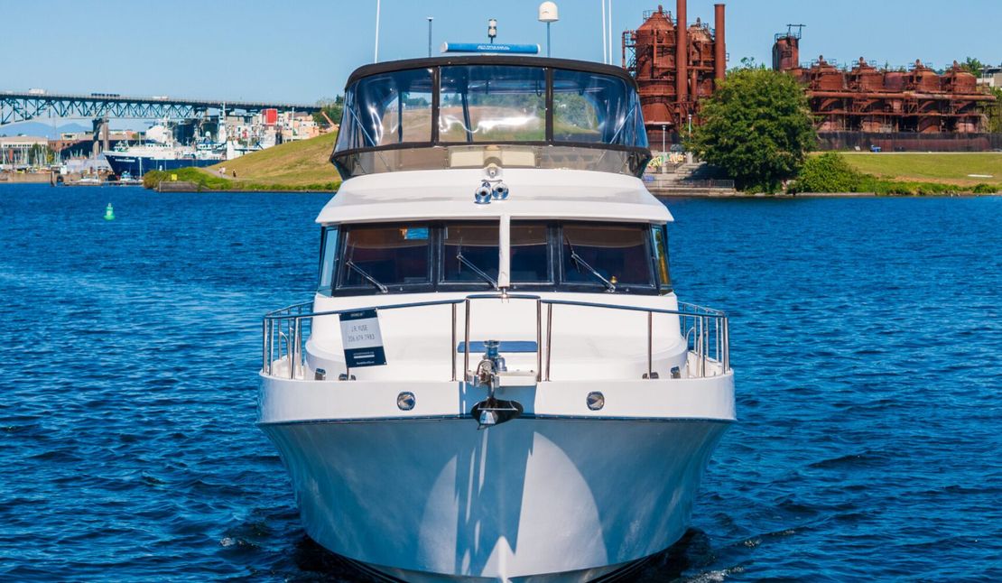 48′ 1995 Ocean Alexander