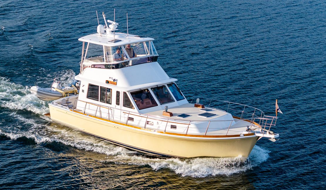 47′ 2007 Grand Banks