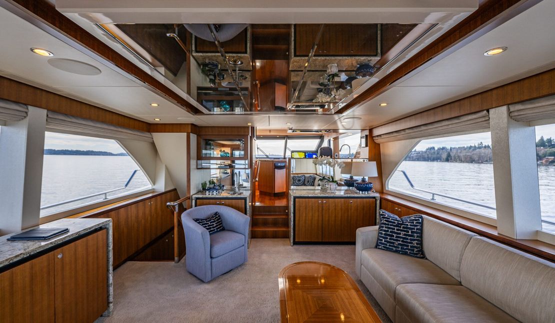 72′ 2017 Ocean Alexander