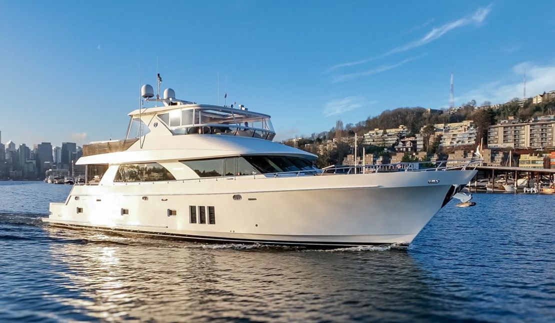 82′ 2014 Ocean Alexander