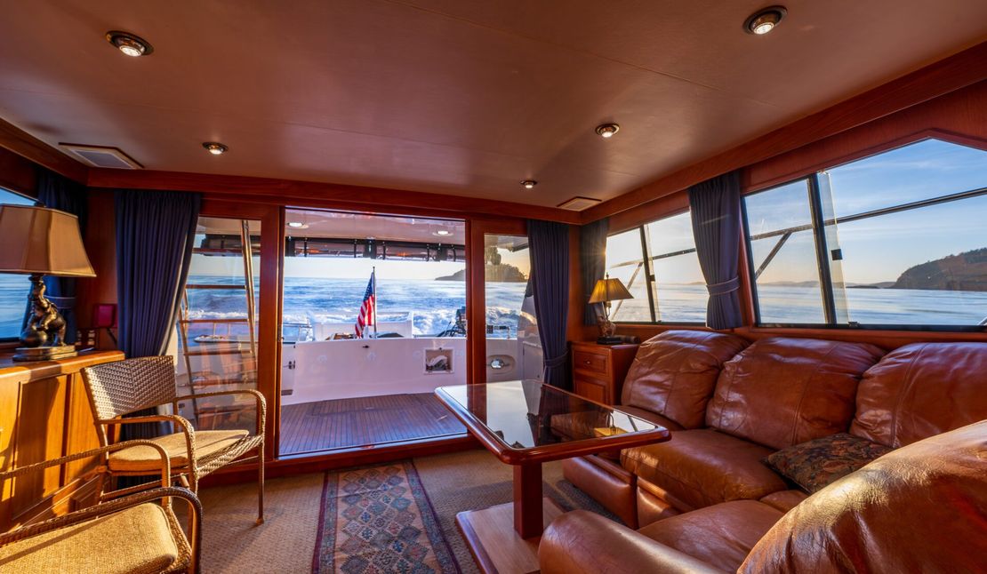 48′ 1990 Ocean Alexander