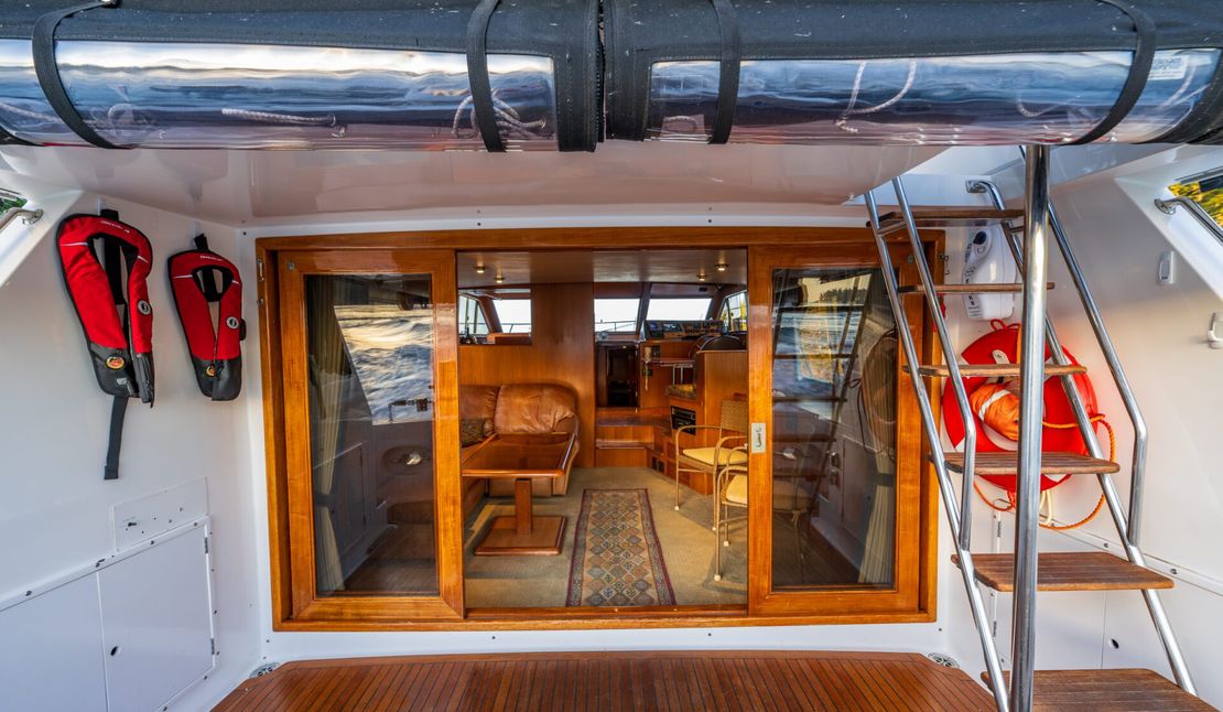 48′ 1990 Ocean Alexander